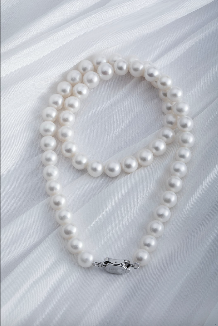 A 7.5-8mm | The Mirror of Light |  Full Strand Necklace