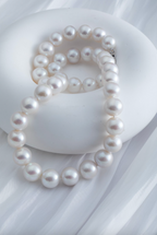 A 9-11mm | The Herald Light | Full Strand Necklace