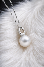 B 8mm Pearl Pendant + Silver Necklace | The Solo Path | In stock｜Ships in 24h