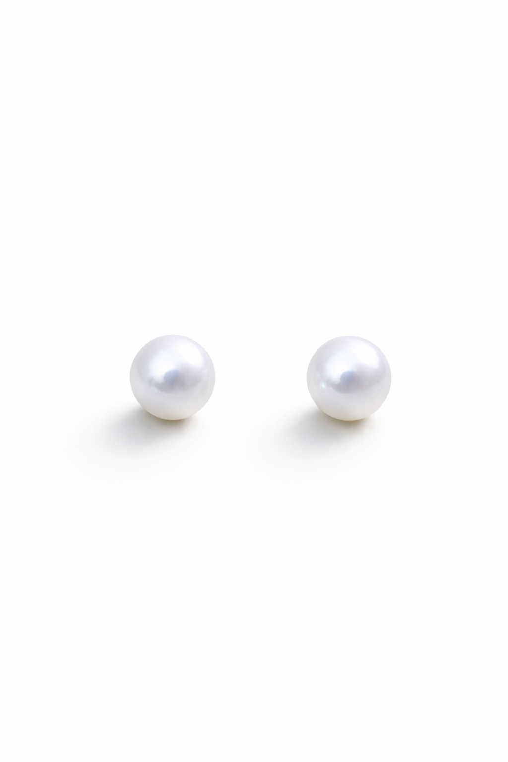 D 7-7.5mm | Lunar Halo | Stud Earrings